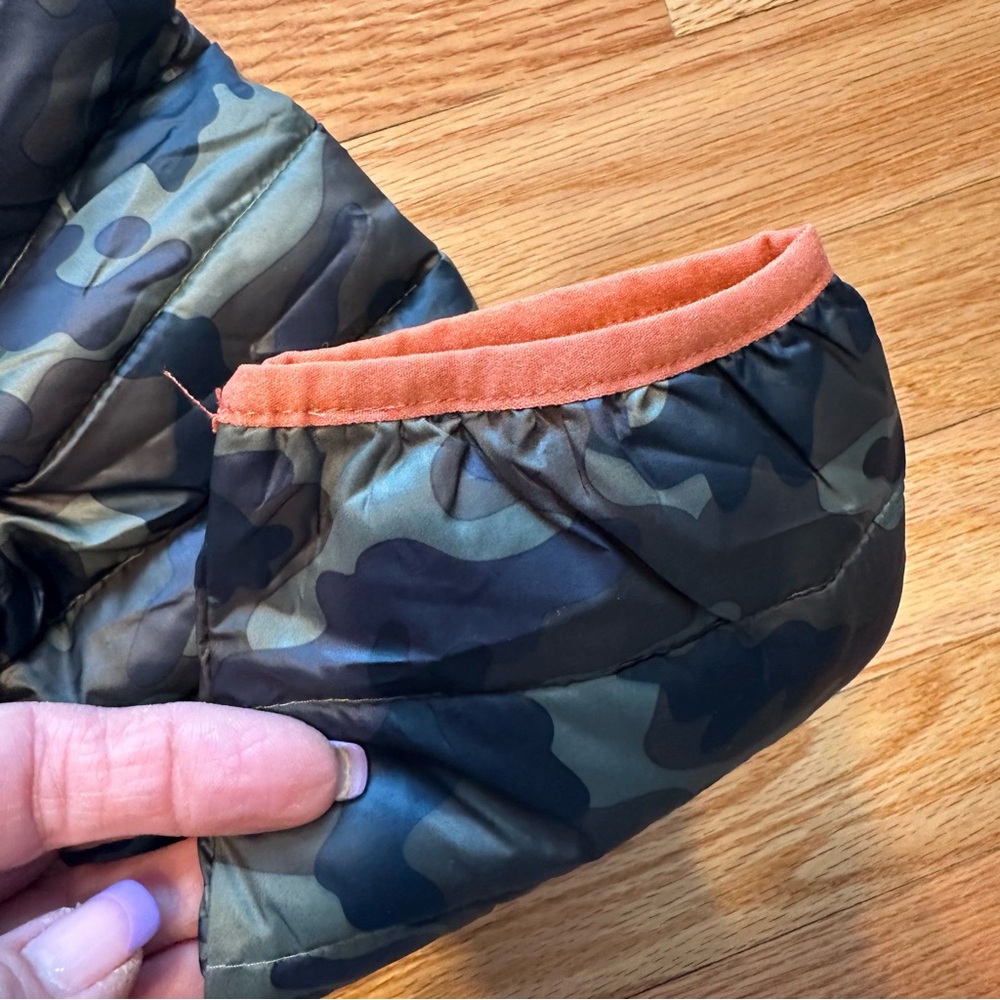 Boys Jumping Beans Camouflage Hooded Puffer Jacket Sz 5T EUC - Picture 5 of 8